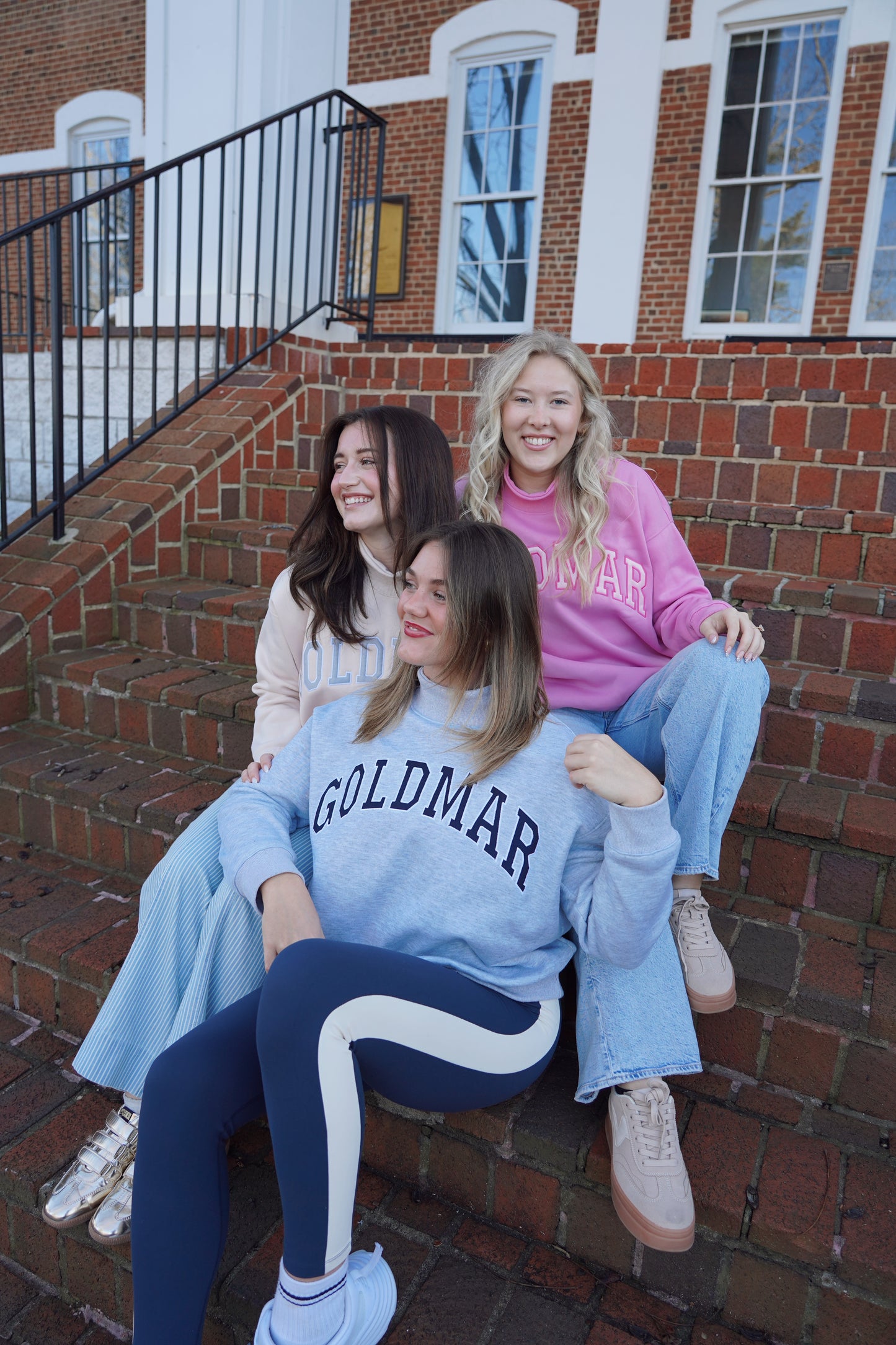 GOLDMAR Mock Neck Sweatshirt